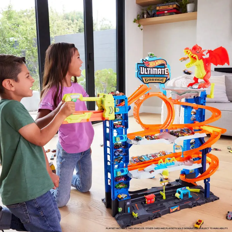 Hot Wheels City Ultimate Garage Playset – Expandable Kids’ Toy Garage with 2 Die-Cast Cars, 50+ Storage Spots, Ages 4–8